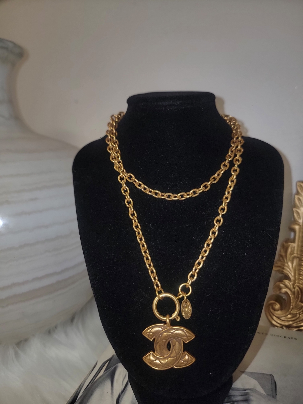 Vintage CHANEL Gold-Tone Double-Layer Chain Necklace with Signature CC Pendant